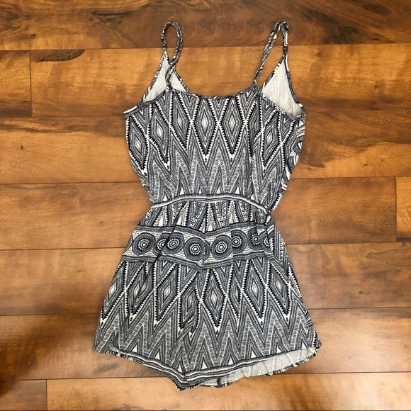 H&M romper - Picture 2 of 3